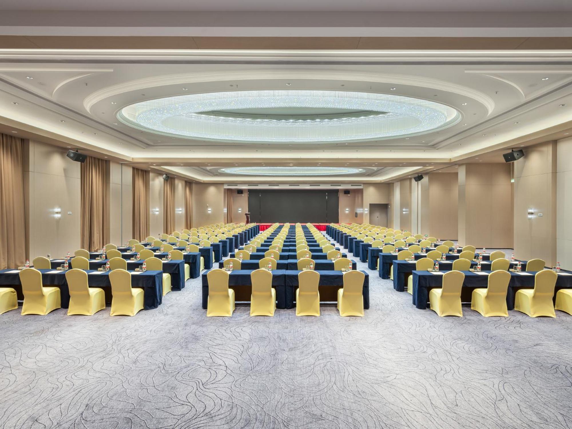 Country Garden Phoenix Hotel Yangjiang Buitenkant foto
